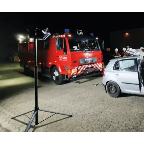 Штатив для розміщення світлодіодних прожекторів Scangrip Tripod 2m (03.5685) — Photo 12