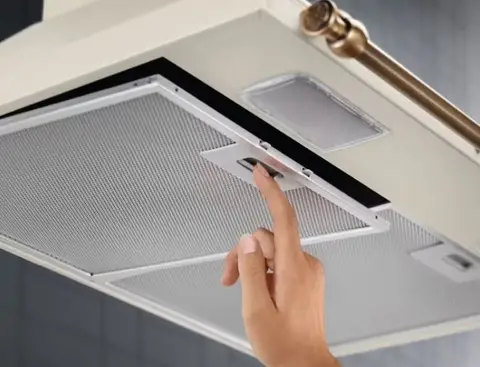 Витяжка кухонна Electrolux Rococo купольна 60см, 420м3/г, шампань (EFC226V) — Photo 6