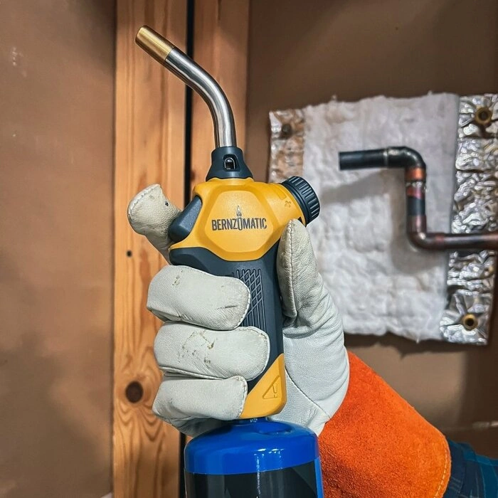 Газовий пальник Bernzomatic FlameCommander™ Torch (TS3700T) 1" — Photo 16