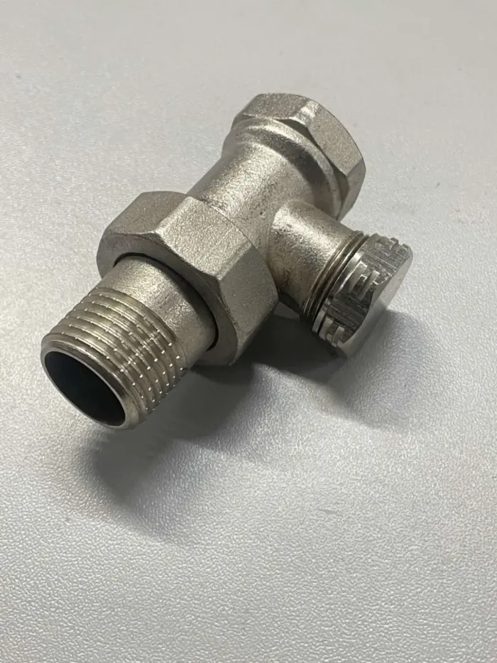 Aqua World Кран радіаторний прямий Низ 1/2" — Photo 1